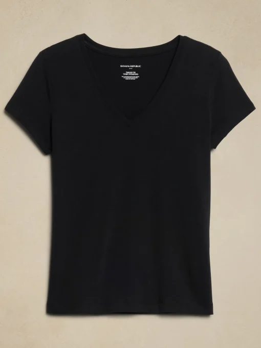 Timeless V-Neck T-Shirt