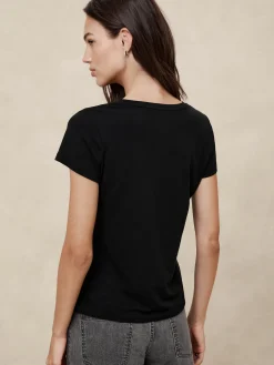 Timeless V-Neck T-Shirt