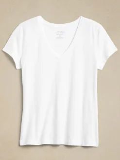 Timeless V-Neck T-Shirt