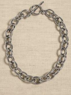 Toggle Chain Necklace