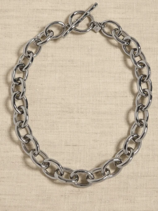 Toggle Chain Necklace