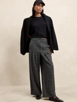 Ultra High-Rise Wide-Leg Flannel Trouser