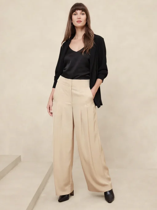 Ultra High-Rise Wide-Leg Pant